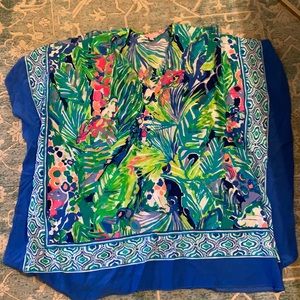 Amazing poncho scarf